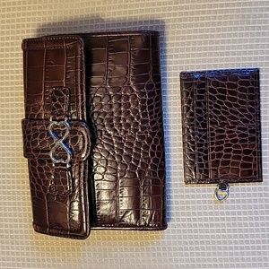 Beautiful Brighton large tri-fold wallet brown leather